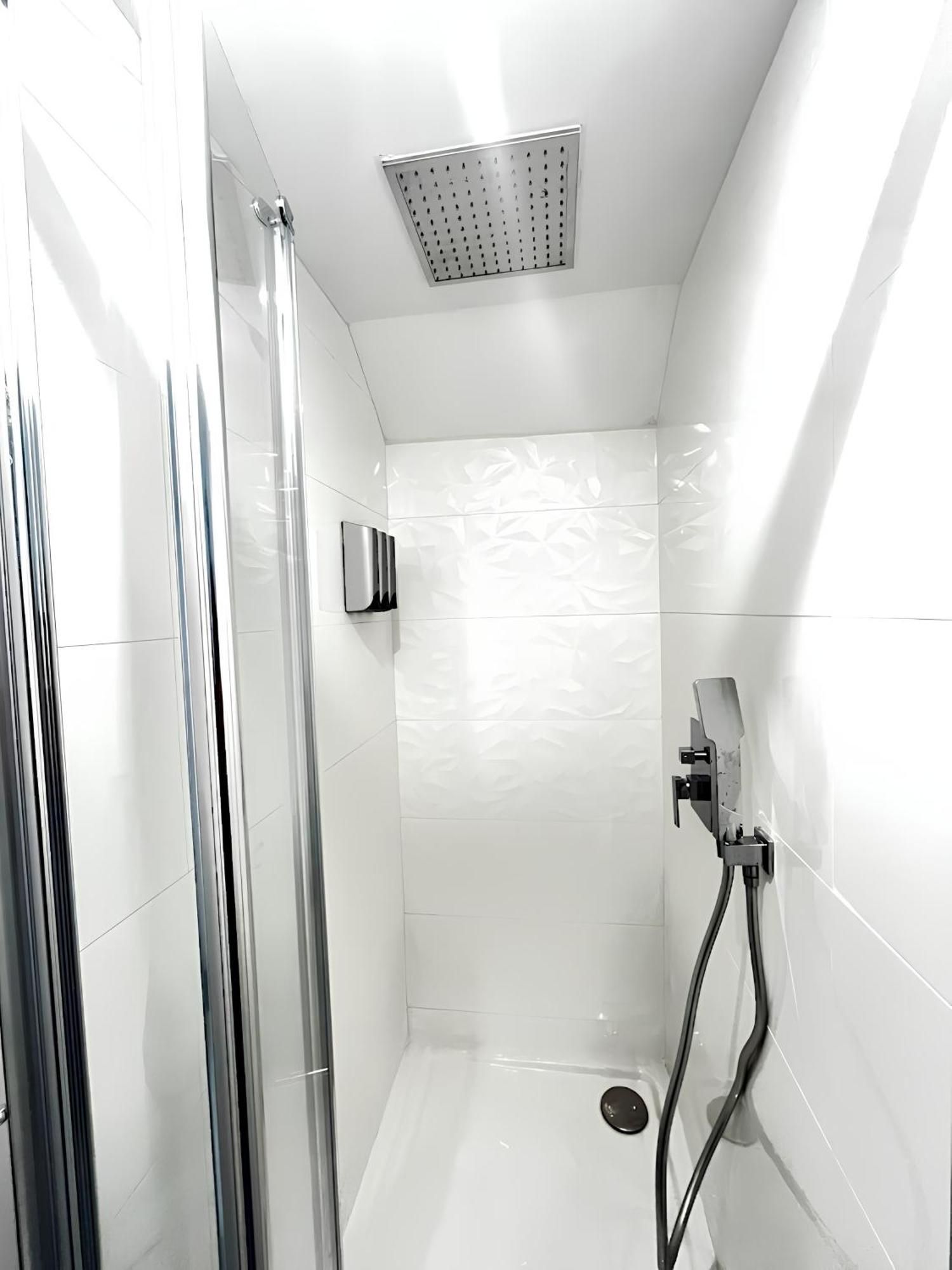Tinyhouse Experience In Beaujolais Apartment Villefranche-sur-Saone Bagian luar foto