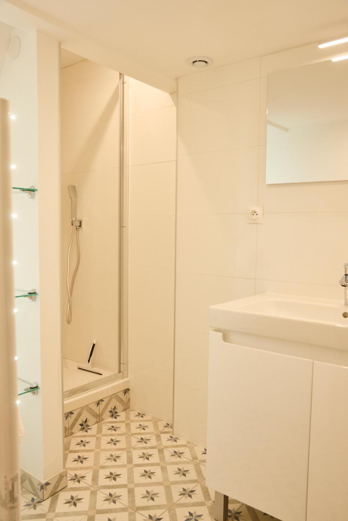 Tinyhouse Experience In Beaujolais Apartment Villefranche-sur-Saone Bagian luar foto