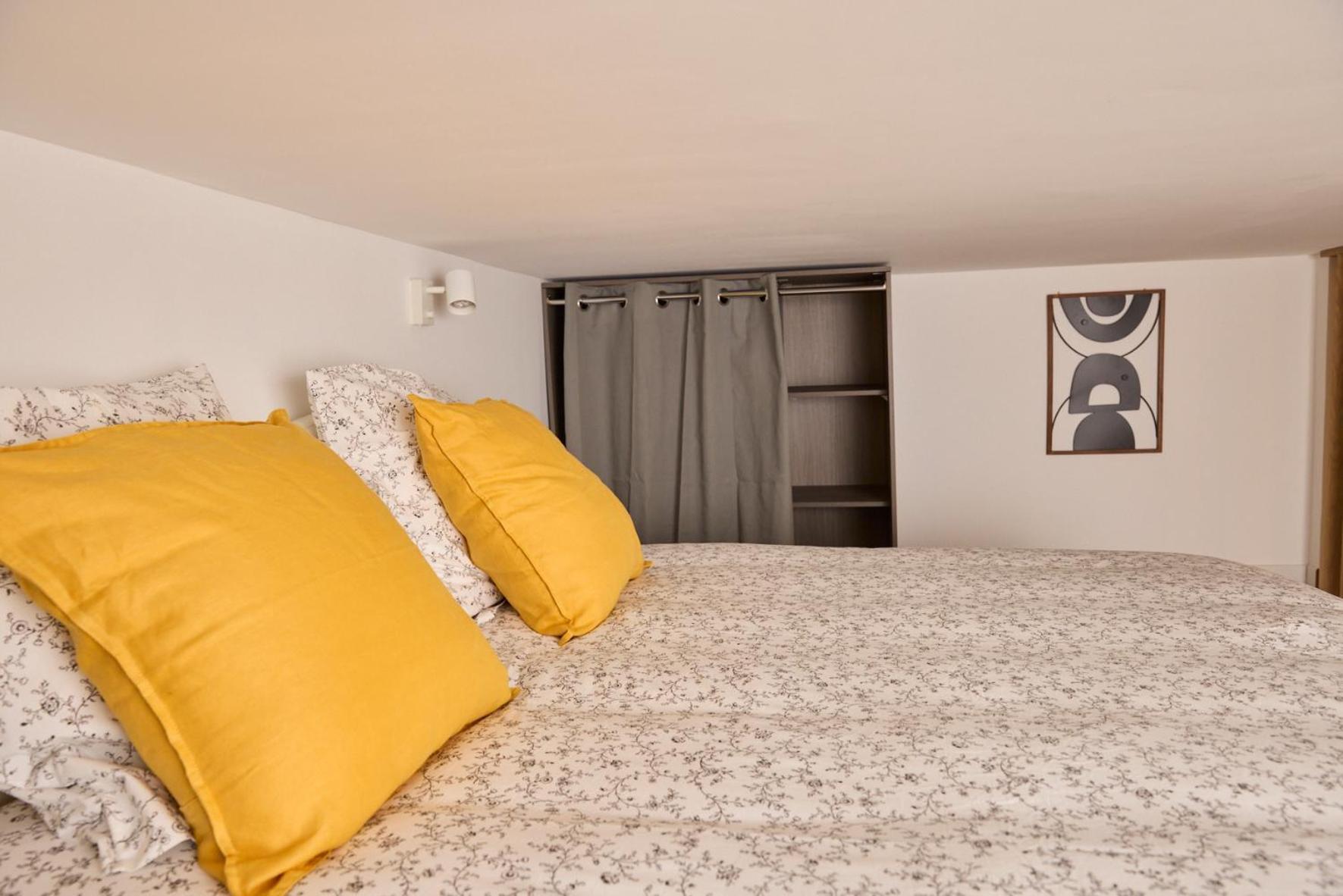 Tinyhouse Experience In Beaujolais Apartment Villefranche-sur-Saone Bagian luar foto